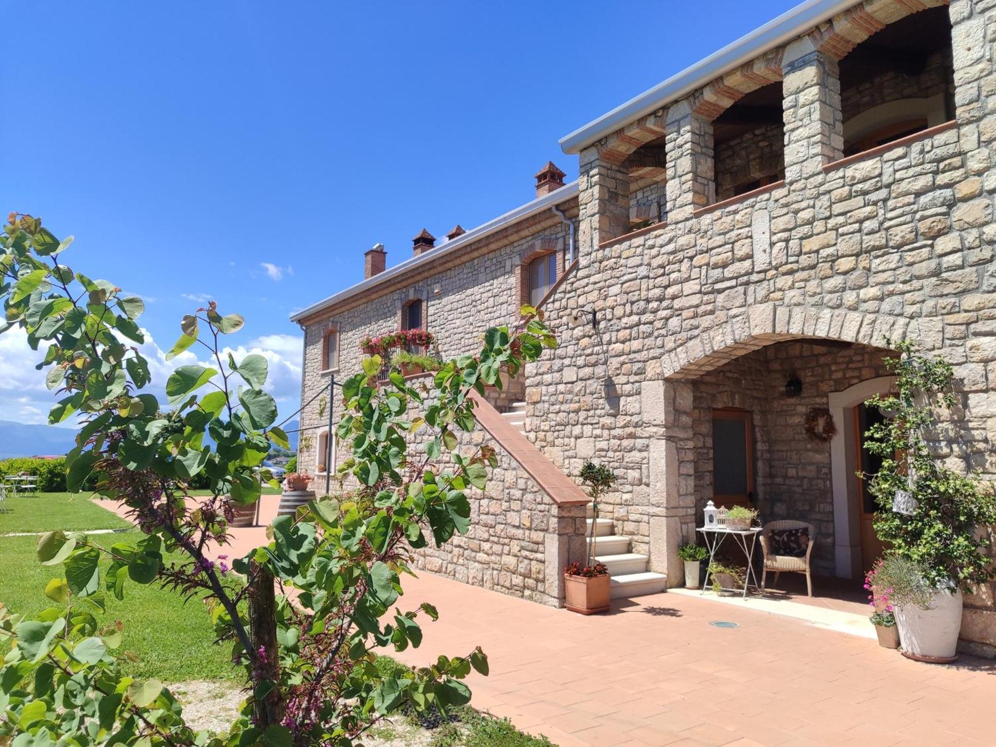 Masseria Fontana Dei Fieri ピエトレルチーナ エクステリア 写真